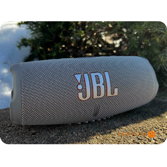 8 8